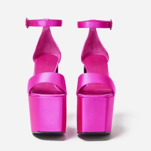 BRANDON BLACKWOOD HOT PINK SATIN SALI PUMP - Picture 2 of 7